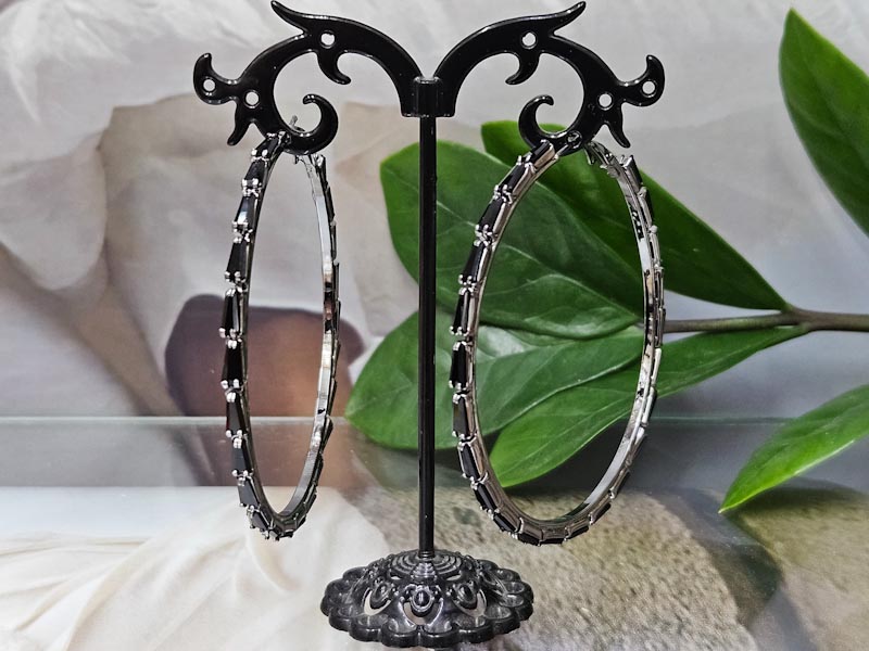 Серьги 1036006500151 Серьги 1036006500151: цена 985 рублей.