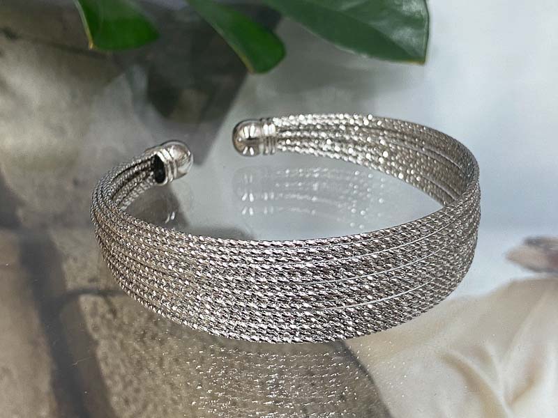 Браслет 1197006500098 Браслет 1197006500098: цена 410 рублей.