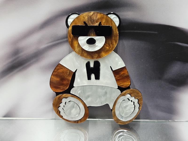 Брошь 1816006500081: цена 575 рублей.