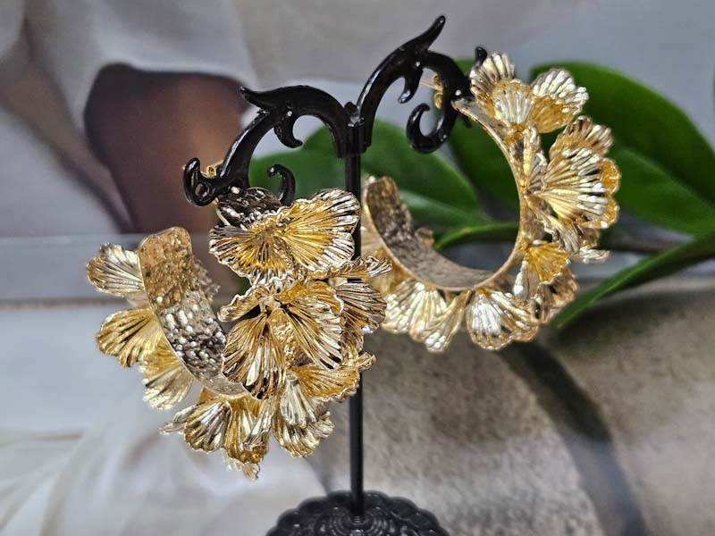 Серьги 1036006500083 Серьги 1036006500083: цена 985 рублей.