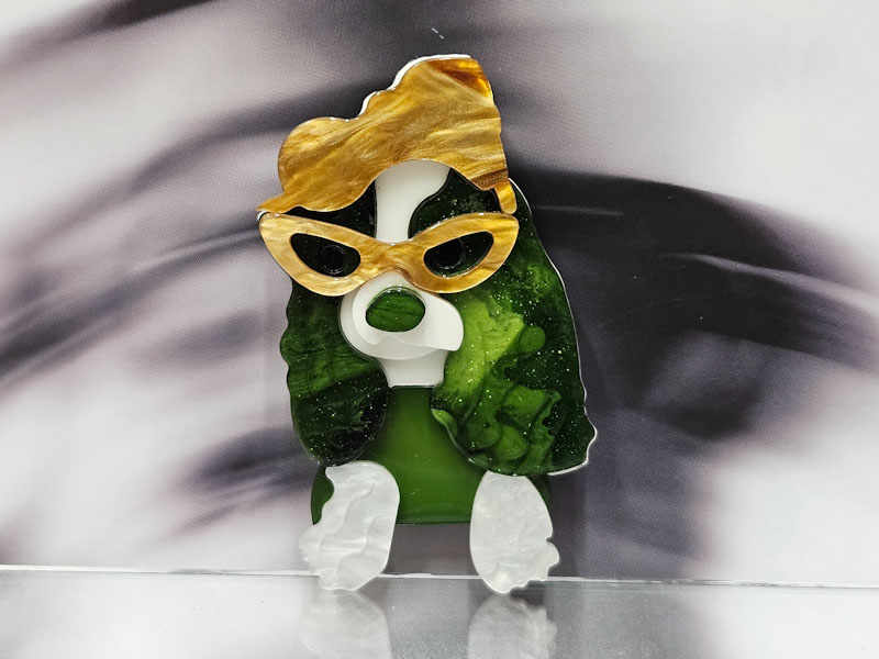 Брошь 1816006500098: цена 575 рублей.