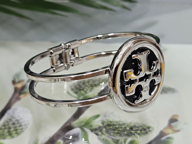 Браслет 2238006500028 Браслет 2238006500028: цена 1475 рублей.