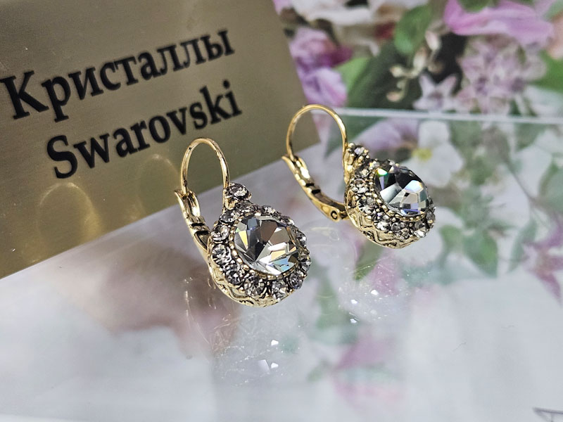 Серьги 1141006500060 Серьги 1141006500060: цена 610 рублей.