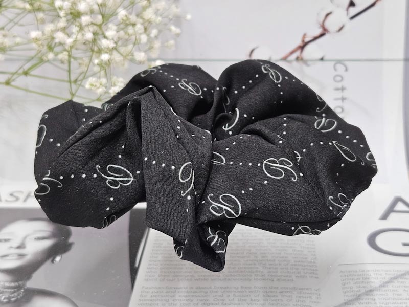 Резинка 2036001600558: цена 165 рублей.