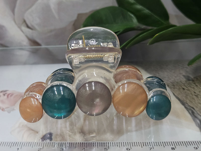 Заколка 1915001601745: цена 360 рублей.