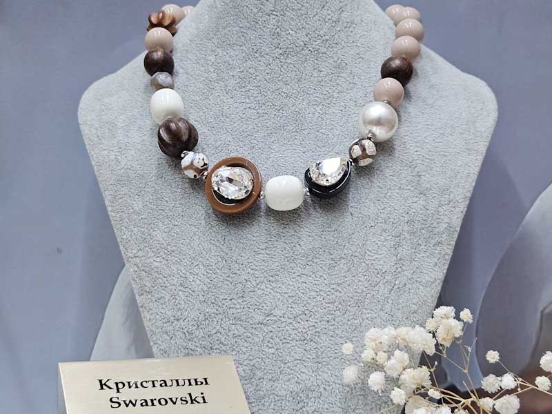Подвеска 1554006600300: цена 4585 рублей.