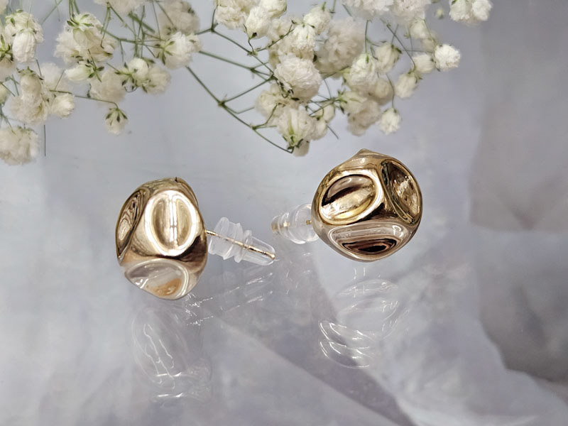 Серьги 2244026600426: цена 380 рублей.