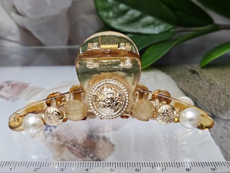 Заколка 1061001600100: цена 345 рублей.