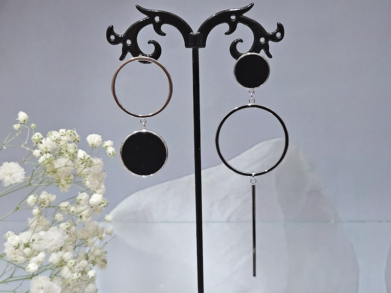 Серьги 2246026600086: цена 605 рублей.