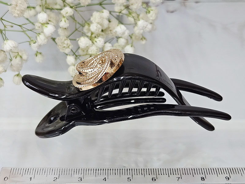 Заколка 1915001600830: цена 215 рублей.