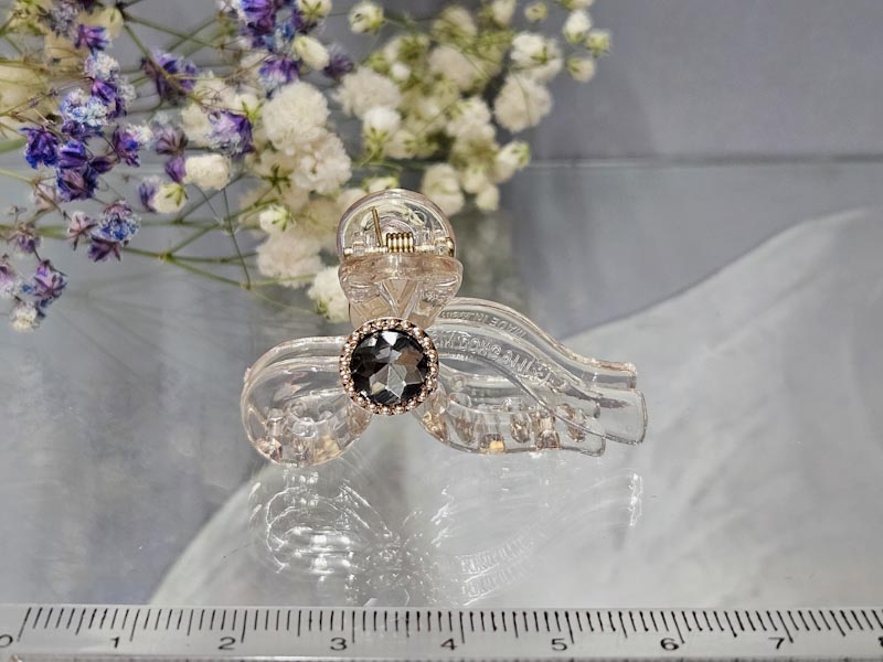 Заколка 1045001600490: цена 135 рублей.