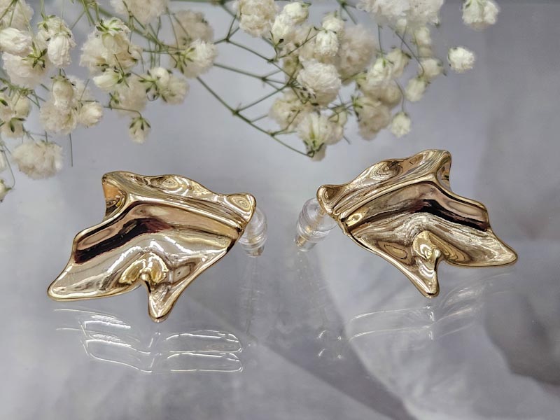 Серьги 2244026600266: цена 475 рублей.