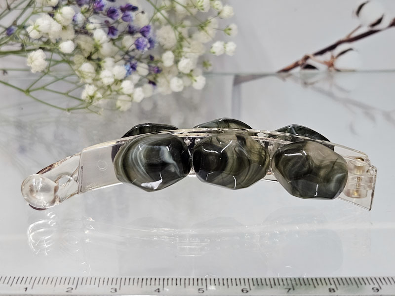 Заколка 1915001600212: цена 410 рублей.