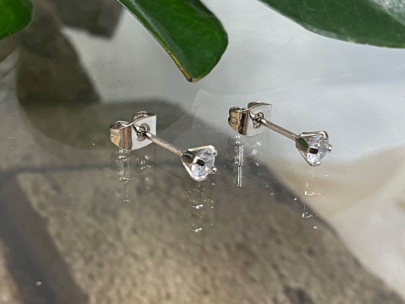 Серьги 1197002600037: цена 135 рублей.