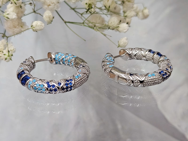 Серьги 2251026600059: цена 795 рублей.