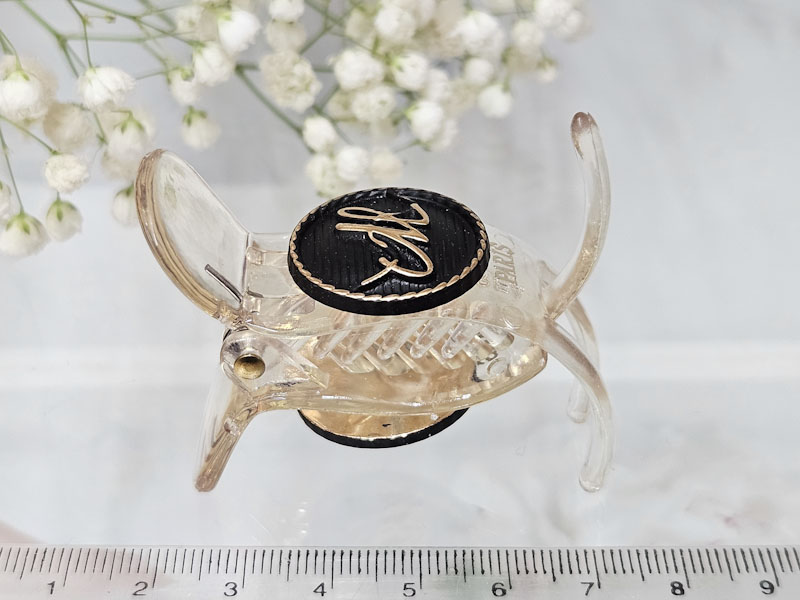 Заколка 1039001600482: цена 280 рублей.