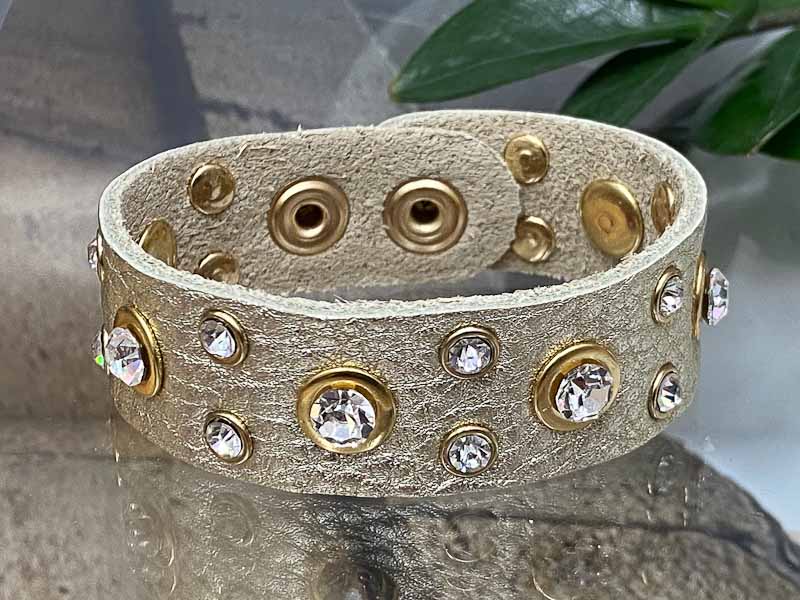 Браслет 1120002600240: цена 655 рублей.