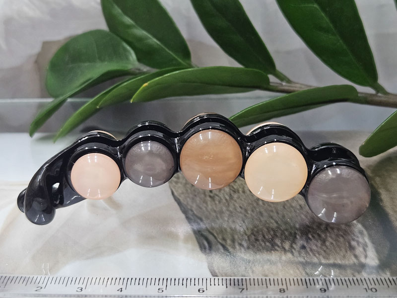 Заколка 1915001601691: цена 360 рублей.