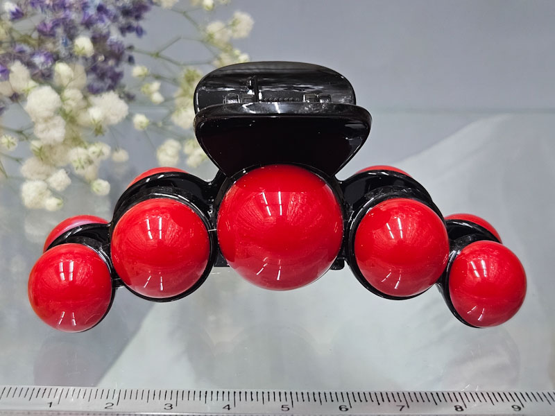 Заколка 2253001600061: цена 250 рублей.