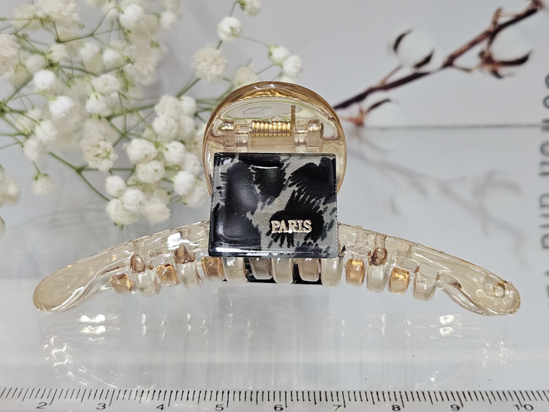 Заколка 1039001600598: цена 330 рублей.