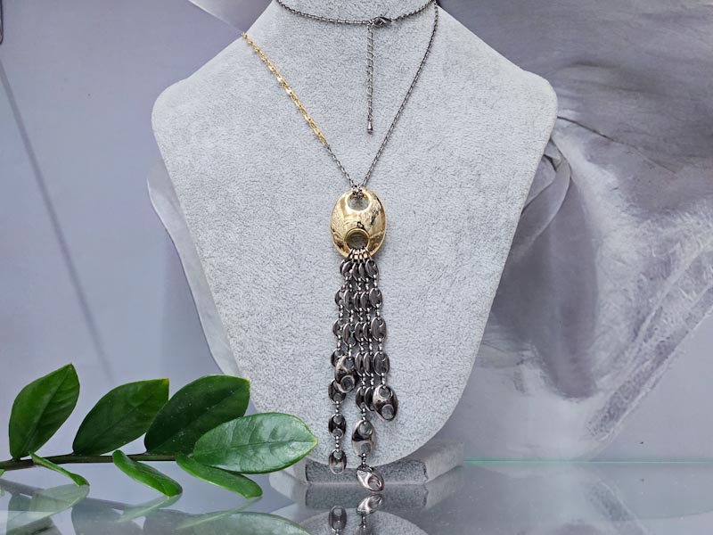 Подвеска 2055002600015: цена 1475 рублей.