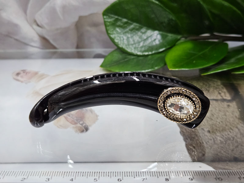 Заколка 1915001602117: цена 280 рублей.