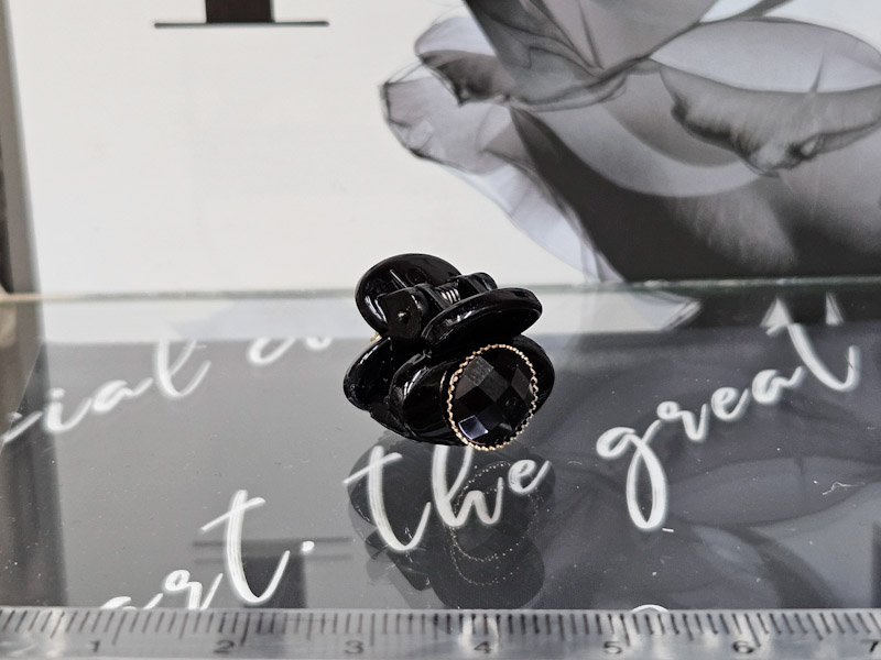 Заколка 1031001600530: цена 100 рублей.