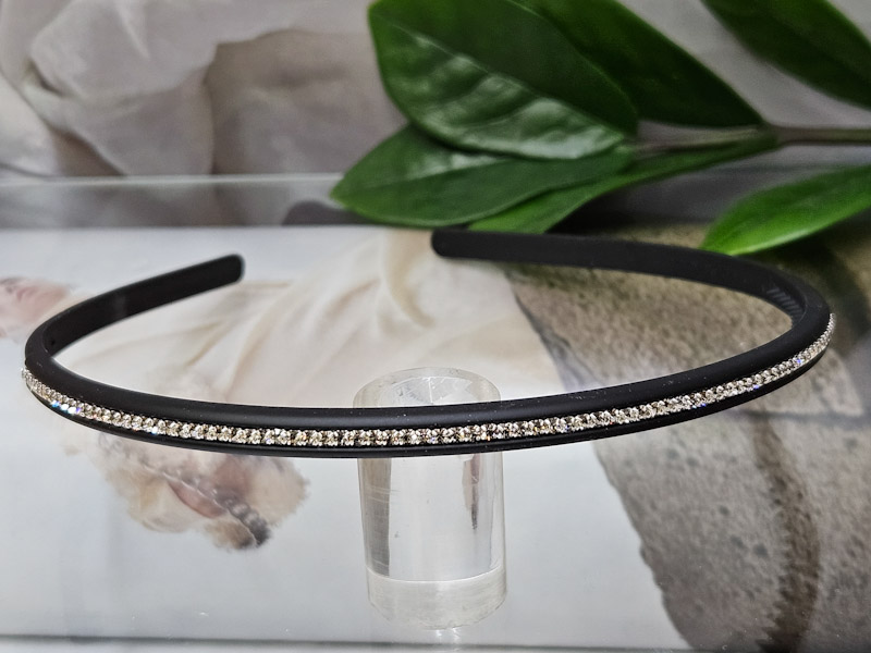 Ободок 1085001600038: цена 410 рублей.