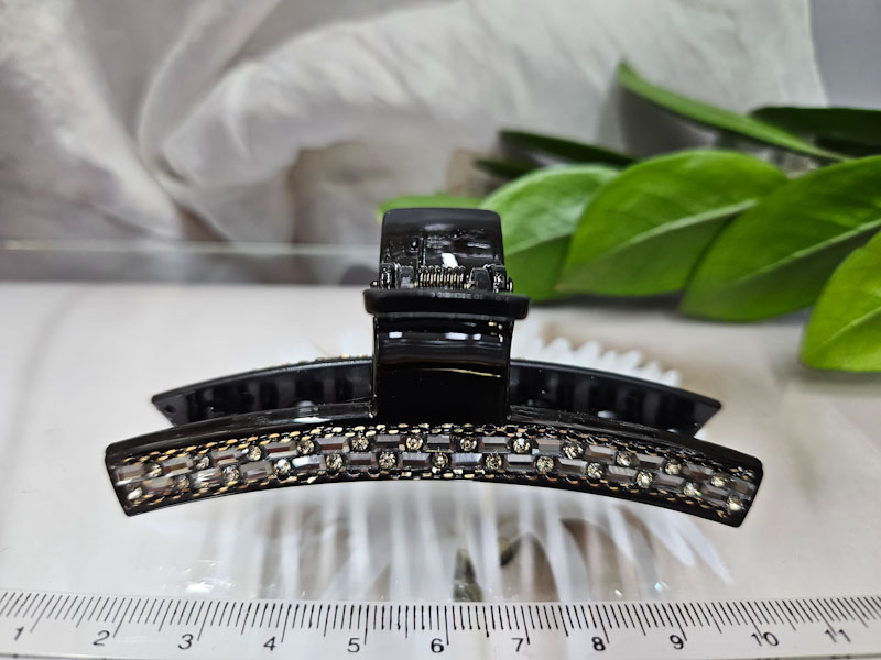 Заколка 1866001600163: цена 380 рублей.