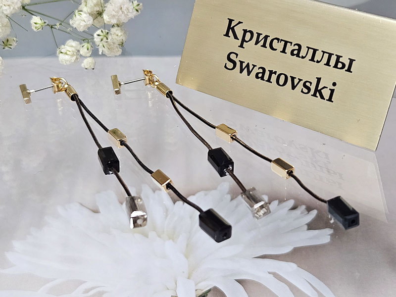 Серьги 1141002600184: цена 820 рублей.