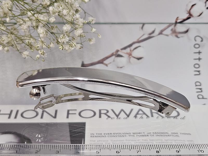 Заколка 1085001600359: цена 250 рублей.