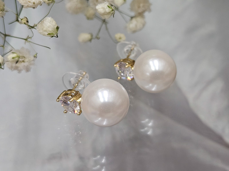 Серьги 2243026600214: цена 390 рублей.