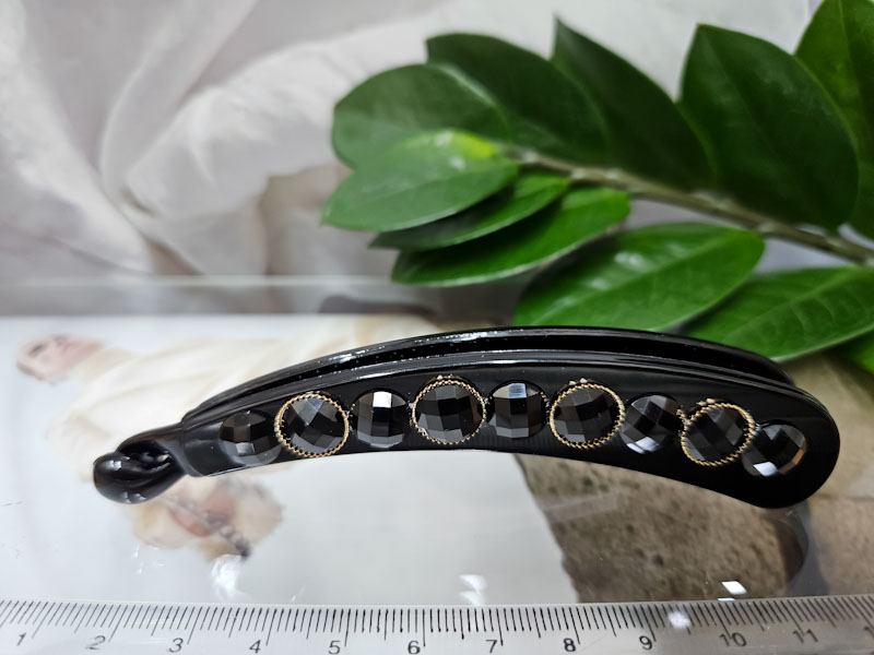 Заколка 1031001600455: цена 295 рублей.