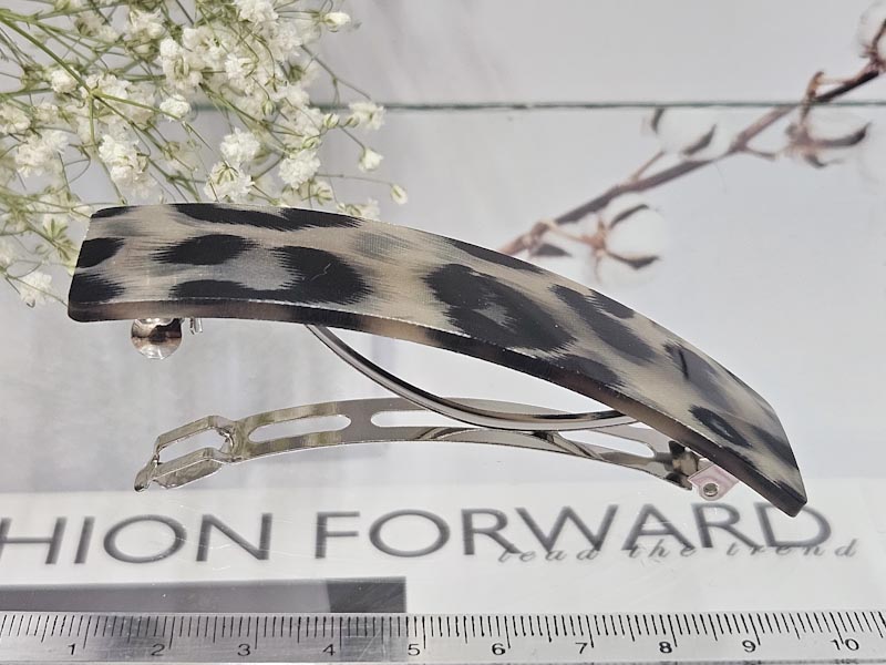 Заколка 1072001600083: цена 165 рублей.