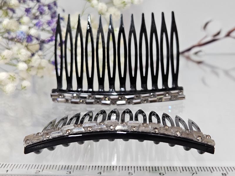 Заколка 1866001600293: цена 200 рублей.