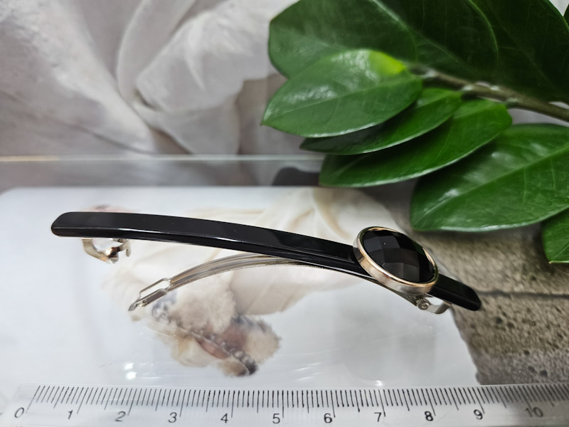 Заколка 1031001600714: цена 150 рублей.