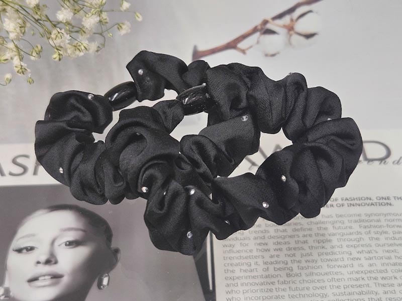 Резинка 2196001600061: цена 85 рублей.