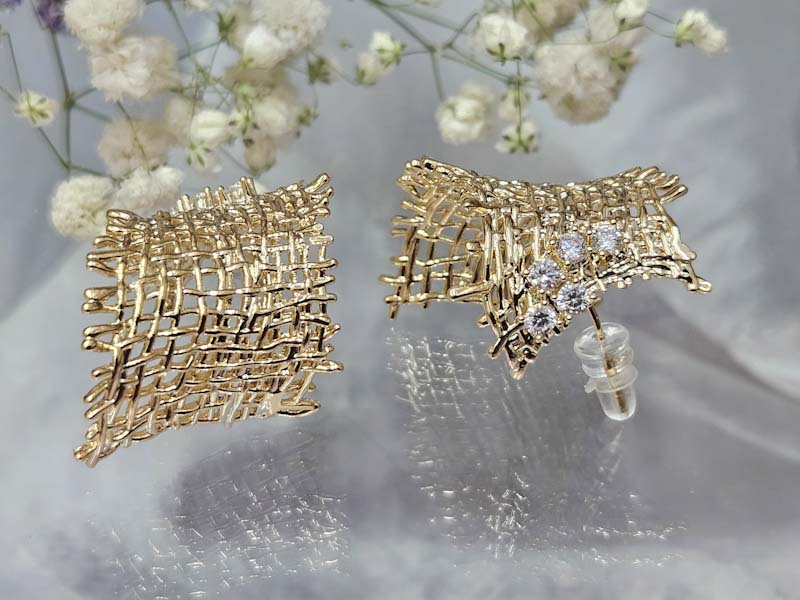 Серьги 2244026600211: цена 565 рублей.