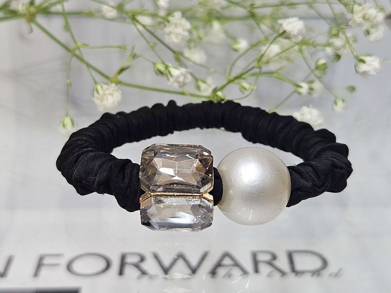 Резинка 1812001600115: цена 250 рублей.