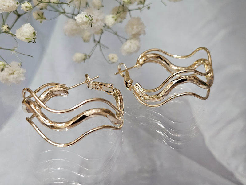 Серьги 2243026600023: цена 480 рублей.