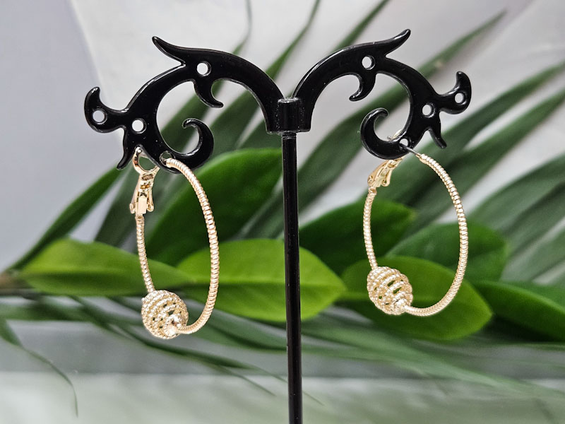 Серьги 1100002600020: цена 250 рублей.