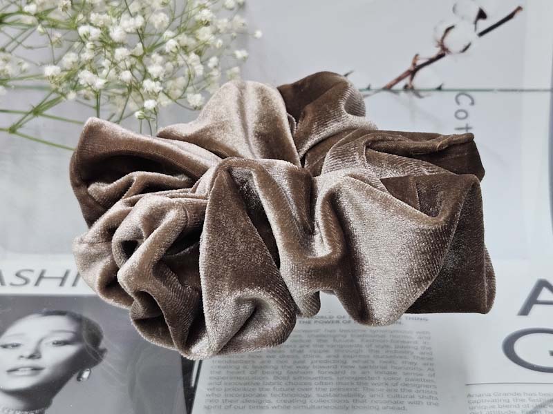 Резинка 2036001600534: цена 250 рублей.