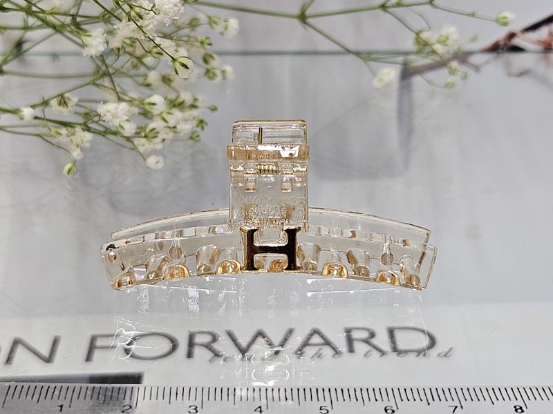 Заколка 1310001600413: цена 165 рублей.