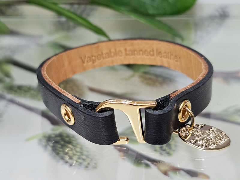 Браслет 1832002600044: цена 820 рублей.