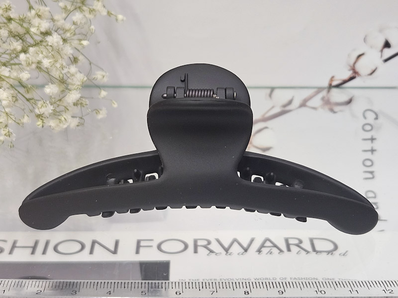 Заколка 1833001600417: цена 110 рублей.