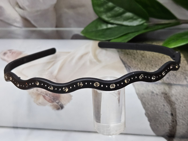 Ободок 1085001600014: цена 250 рублей.