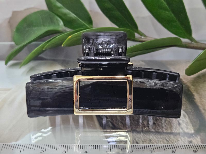 Заколка 1915001601592: цена 330 рублей.