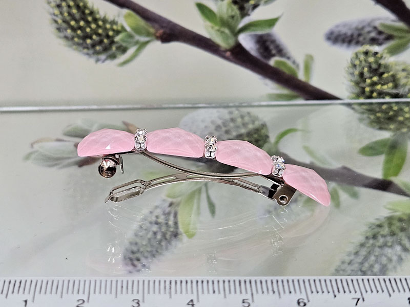 Заколка 1025001600454: цена 115 рублей.