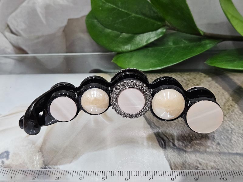 Заколка 1915001601998: цена 330 рублей.