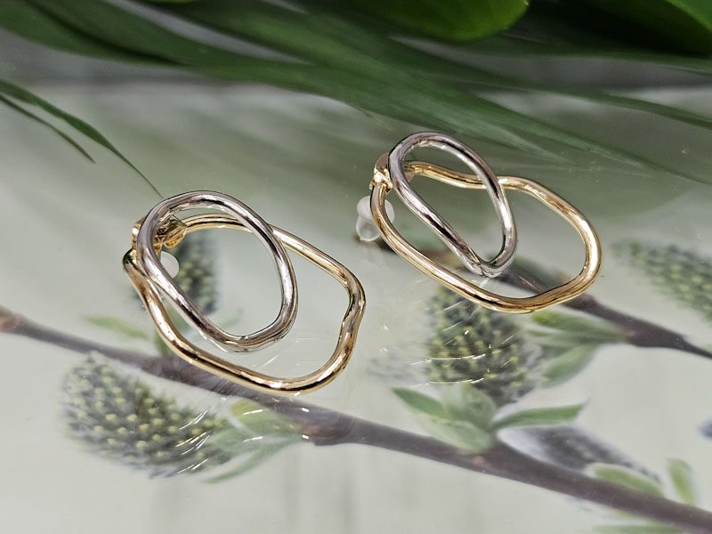 Серьги 2162002600119: цена 625 рублей.